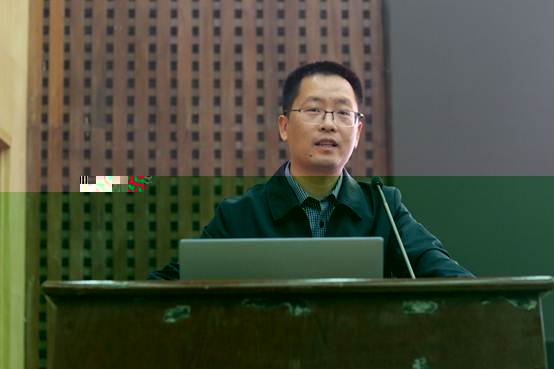 說明: F:\辦公室-2020 11月起 新\上傳文檔\經濟學院舉行11月份月講評\經濟學院舉行11月份月講評\QQ圖片20201119095049.jpg